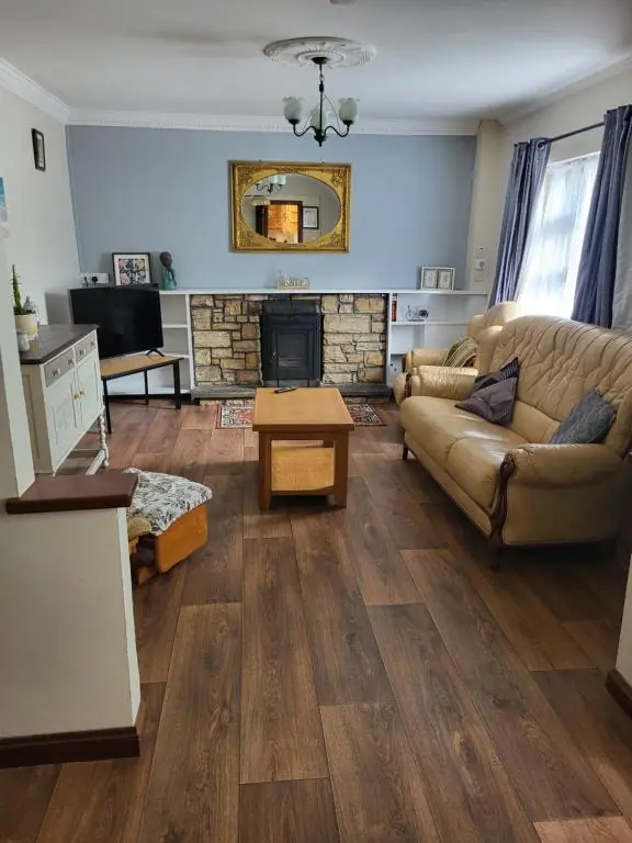 Heatherville farm apartment