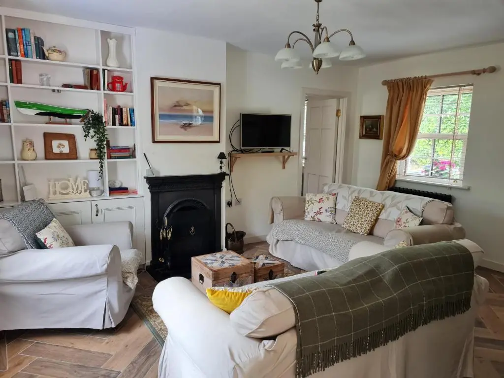 Kiltoy Cottage