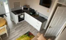 Mini apartment Carrigaline Town Centre – Sleeps 3 or 4