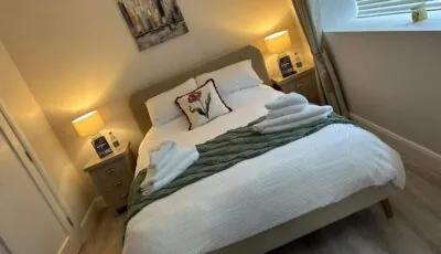 Rooms At Mcternans