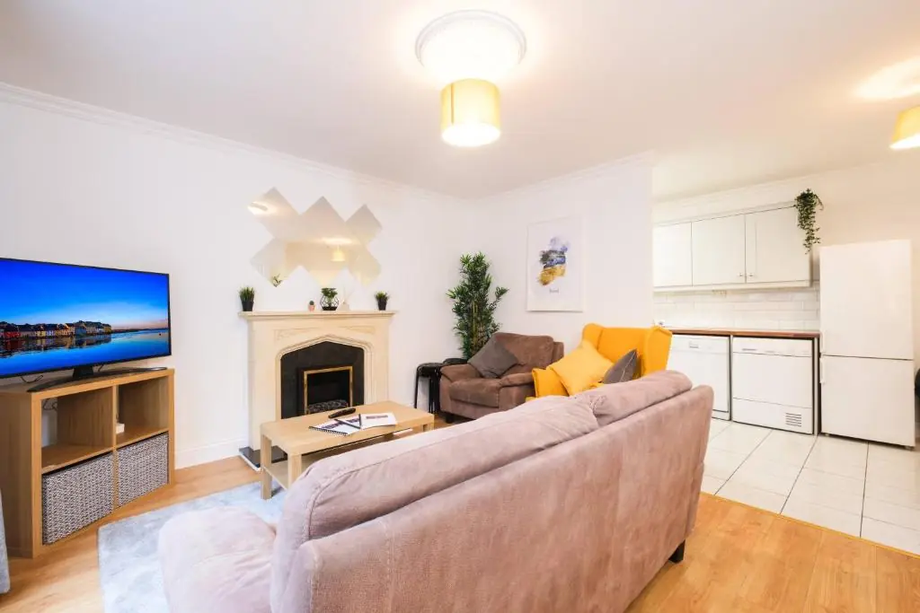 Stylish CITY Centre Townhouse