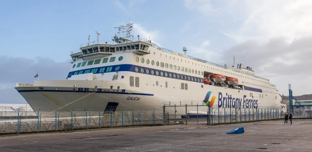 Irland mit dem eigenen Auto ab 342 € hin und zurück: Das Angebot von Brittany Ferries im Blick